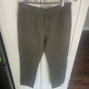 Men’s old navy forest green chinos